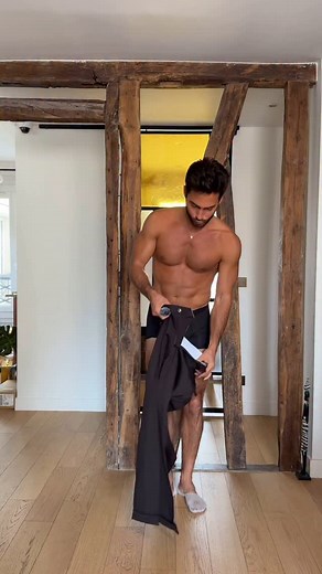 77K views · 300 reactions | Summer wedding upcoming ? Here’s a new brown suit you need in your wardrobe #asmr #suit #fashion #style | Raphaël Spezzotto-Simacourbe | Facebook