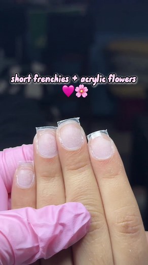 Stunning Short Nail Art Ideas for French Tips