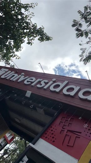 Universidad del Tolima on Instagram: "🎉 ¡Felicitaciones futuros estudiantes de la Universidad del Tolima! Admitidos/as, el camino para convertirse oficialmente en estudiantes UT ya inició y requiere toda tu atención. 💪🐯 A continuación encontrarás el calendario de matrículas, ¡ponte pilas y cumple cada paso dentro de las fechas! Solo si completas exitosamente tu proceso podrás ser parte de nuestra comunidad universitaria. 📚✨ 📌 PRIMER LISTADO * Publicación: 16 de enero * Inicio de matrículas: