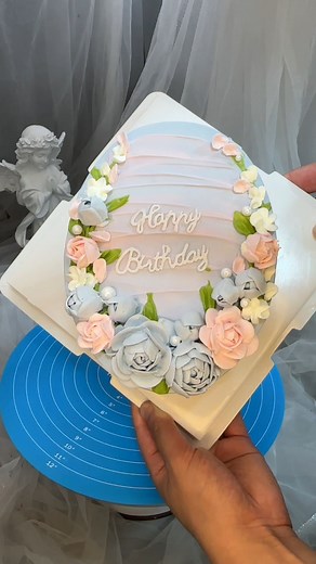 #caketraining #cakedecorating | Cake Make Tips