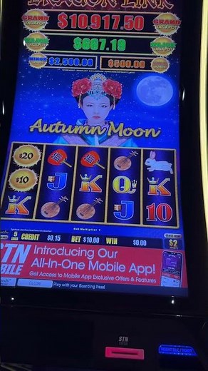 Las Vegas let me show you how to get a free spin on Dragon Link or Phoenix Link slots #casino #slot