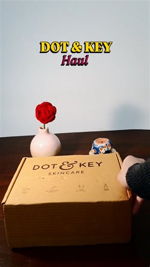 Taiba Ismail 🤍 on Instagram: "Barrier Repair, But Make It Aesthetic ✨️ Hydrated Skin, Glossy Lip and SPF Days — all in one haul🎀🧸 @dotandkey.skincare This is Your Sign To Send Me PR 🫶 #dotandkey #skincarehaul #barrierrepair #explorepage #trendingnow [Dot & Key Product Haul, Barrier Repair Skincare, Hydrated Skin Routine, Glossy Lip Balm, SPF Skincare Products, Dot & Key Mosturizer Review, Blueberry Hydrate Serum, Ceramide Peptide Skincare, Tinted Lip Balm SPF, Meltie Lip Balm Review, Cica Ca