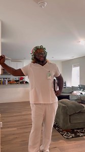 POV: You Work At A Psych Ward 😂 #onmystepdaddy #comedy #behavioralhealth #psychward | Entertainer Floss The Mack