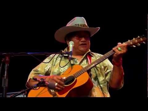 Koke'e - Dennis Kamakahi, Led Kaapana, Nathan Aweau & Mike Kaawaa - The Hawaiian Legends