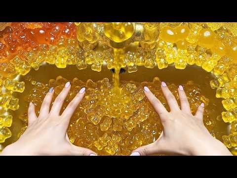 Oddly Satisfying Dreamcore ASMR 🌙 (Giant Squishy Food & Surreal Spaces)