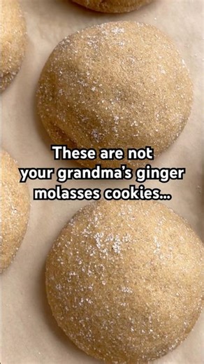 Thick & Soft Ginger Molasses Cookies