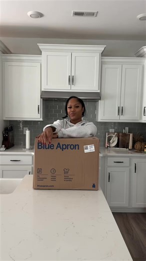 Some of the meals I cooked this week using @blueapron 🤍 #BlueApronPartner I didn’t have to go to a bunch of different stores to get 100 different ingredients to come up with meals to put together this week. I ordered from a couple different lines on this weeks menu- the meal kit line, and the assemble & bake (for when I really didn’t feel like doing much). And everything was 10 out of 10, as always, came with recipe cards, and were delivered right to my door. Use code LEXI40 for 40% off free sh