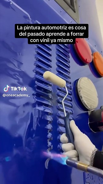 Aprende a forrar vehículos con vinil
