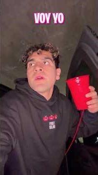 Pusé un microfono para escuchar lo que dicen de mi😭😱🤯😪