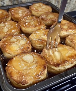 29K views · 36 reactions | I brought back this childhood favorite, and wow — it was just as delicious as we remembered! The kids were over the moon, and every bite was pure nostalgia.  Recipe in   | Mama's Cooking Recipes | Facebook