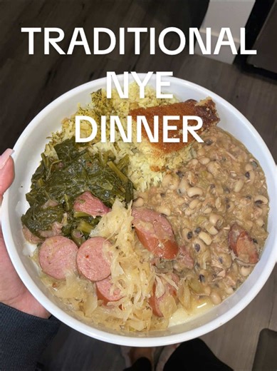 Traditional New Year's Eve Dinner Recipes and Tips