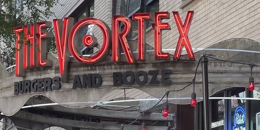 Rideshare Foodie dubs a burger at Atlanta’s Vortex Bar & Grill as No. 1 in U.S.