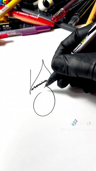 Creative Signature Ideas for Initials 'VB'