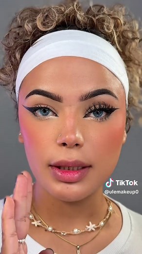 Roblox Makeup Tutorial & Ideas 🩶😬