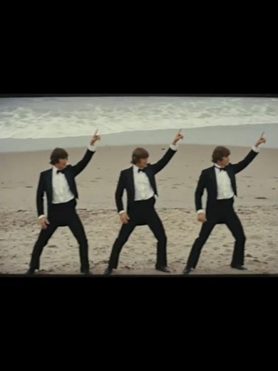 70s Beach Party Grooves! 💃🔥 #retro #dancing