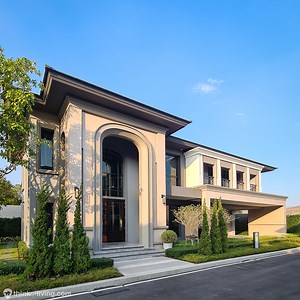 8.1K views · 243 reactions | Snapshot พามาเดินดูบ้านเดี่ยวหรู...