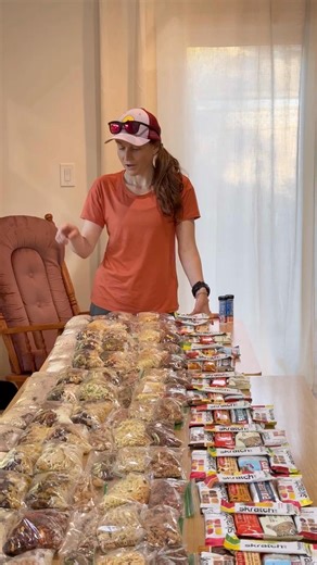 962K views · 9.1K reactions | Food I packed to set the unsupported women's record on the Oregon #PCT #mealprep #breaktherecord | Thruhikers | Facebook