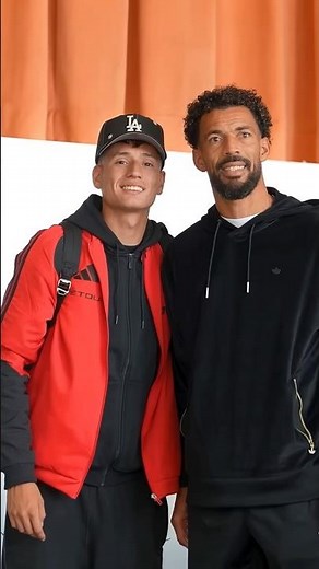 IVAN ROMAN JOINS COLO COLO