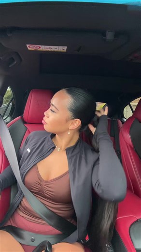 notalexis (@stillnotlex)’s video of notalexis