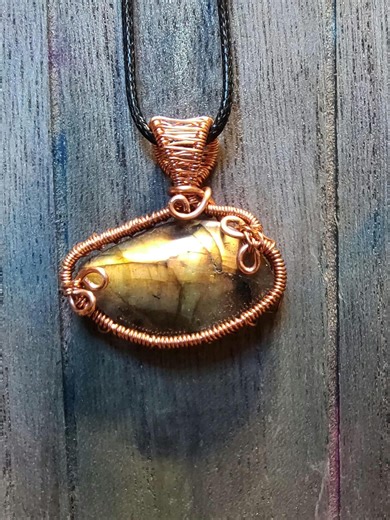 Freeform Yellow Labradorite Pendant - Etsy