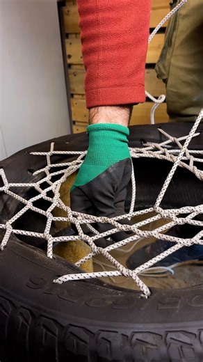 DIY Chair from Old Tire and Rope | Crafty Panda