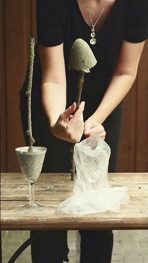DIY Cement Garden Mushrooms Made with Glass Molds and Sticks #garden #diygarden