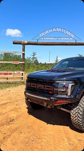 233 reactions · 4 comments | Raptor R & Fox Factory Silverado at Durhamtown #realdealneal #chevy #raptor #fordraptor | Real Deal Neal at Wild Willies & Akins Ford | Facebook