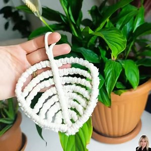 37K views · 589 reactions | Leaf  macrame  Hello guys!珞 if you have any suggestions or if you like the project please write down 殺﫶 | Home Decoration | Facebook