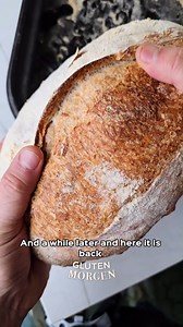 Bread 100% Hydration 🤯 Is it real, is it possible to make a dough with the same amount of flour as water? To clarify let's put in 1KG of flour and 1KG of water.... yes, that means 100% hydration. And to achieve this we need a good flour that absorbs all that amount of water as the Superiore Le 5 Stagioni which is ideal for making this type of bread. This is the formula to make 1kg of dough: Ingredients: - (100%) Superiore flour: 1000 grs - (100%) Water: 1000 grs - (20%) Sourdough: 200 grs - (2%