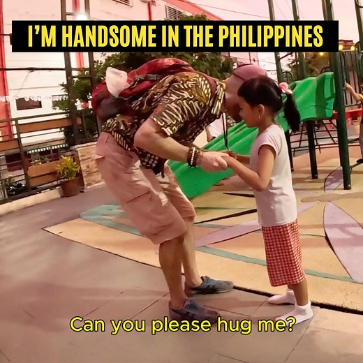 Do Kids Love Me in the Philippines? 🇵🇭 | Wild Carlos appeared