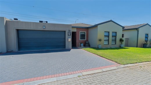 3 Bedroom House for sale in Sonkring - 38 Victoire Village, 38 Maison Crescent - Brackenfell - Property24