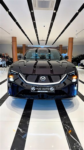 Mazda EZ60 Max 2026 Review purple color