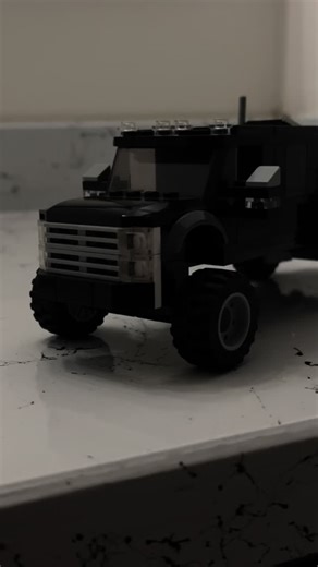 Exploring Custom Lego Truck Designs and Builds