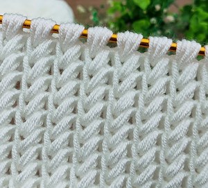 85K views · 3.1K reactions | super easy tunisian crochet baby blanket for beginners online tutorial #crochet #knitting | Fashion World | Facebook