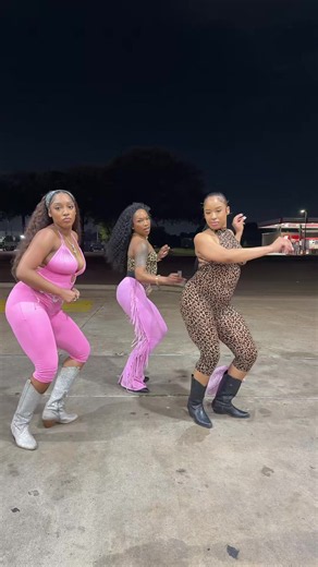 Let’s Get It✨😌🩷 @P Green @Cierra C #jakaylap #trending #linedance | line dance