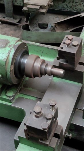 turning cutting thada machine techknow company 7984151678 #jamnagar #machine #brass #secondhand