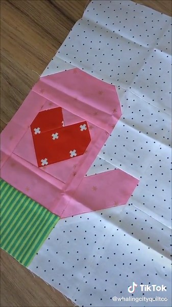 More Quilt Bee Blocks! #QuiltBee #QuiltBlock #quilttok #christmas #ChristmasQuilt