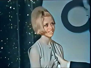 American Bandstand 1967 Beatles vs the Monkees