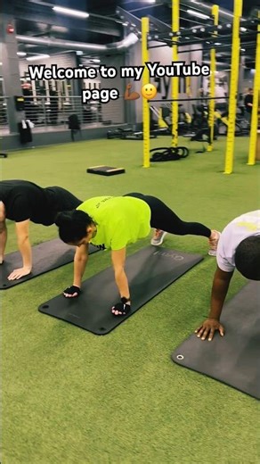 Easy core workout you can do from home .