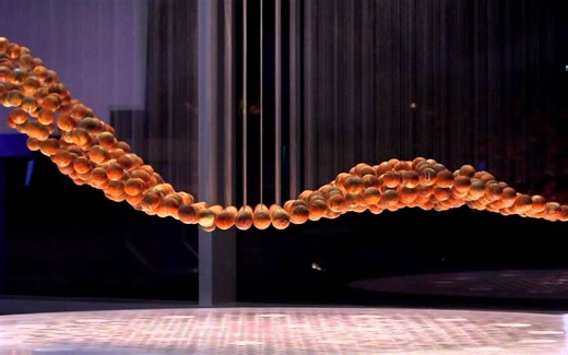 【装置艺术/动态雕塑】Breaking Wave kinetic sculpture located in the Biogen Idec lobby