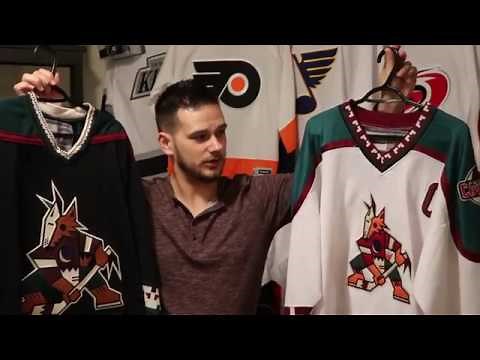 Real VS. Fake hockey jerseys (CCM edition)