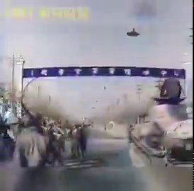 中国人が語る日本の侵略行為の話は全部嘘。そもそも東京裁判自体が、必要のなかった原爆実験を正当化するために【日本は悪】であると歴史を大幅に捏造したもので、その捏造された歴史に思い切り便乗して【だから我々は日本人には何をしてもよい】という方向に話をもって行こうとしているのがお前ら中国人。反論してみろ