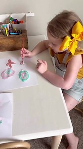 🖼️ How to save children's paintings? 🎨 These are perfect for your child's cherished artwork. 🥰 The frame opens and closes like a book, without cushions and pegs. Smooth and does not hurt hands. 👍 GET IT 👉 https://seekking.net/products/kidsmagneticartframe | Seekking