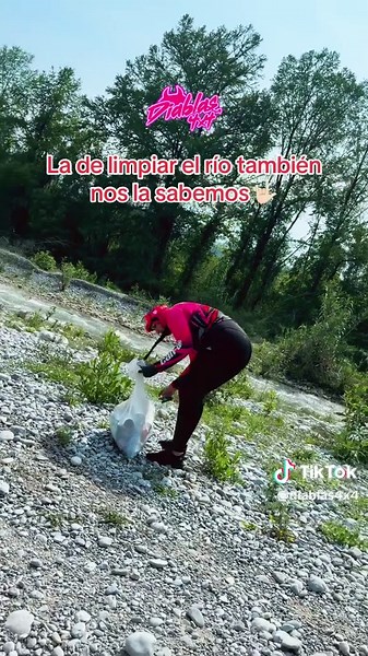 La de limpiar el río también nos la sabemos !🤟🏻 💖 #limpieza #rio #montemorelos #riopilon 💖😈🥳