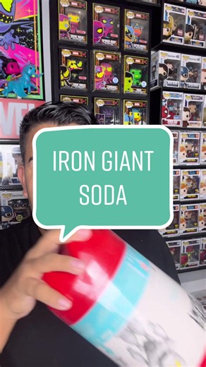 Unboxing the Iron Giant Funko Soda - Huge Collectible Pop