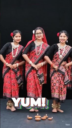 Beautiful Santali Tribal Dance from Dumka with Folk Music | Sohrai Festival Dance