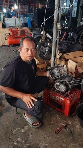 Jalur Oli Honda Win: Komponen Kecil Vital untuk Stang Seher