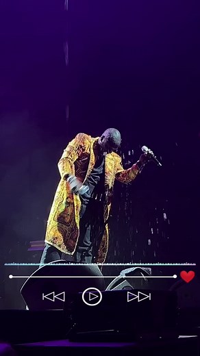 Akon Live Concert in Baku: Right Now Remix
