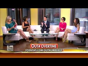 Harris Faulkner & Julie Roginsky & Sandra Smith & Lisa Kennedy hot legs - Outnumbered - 06/06/16