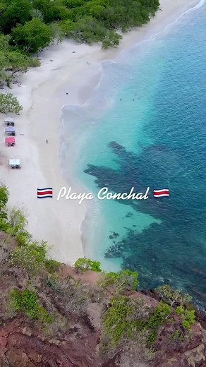Descubre la belleza de Playa Conchal en Costa Rica